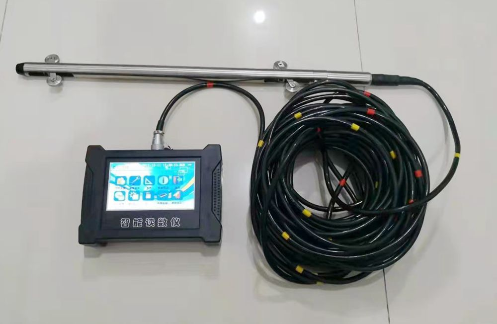 智能数显测斜仪的特点和工作原理